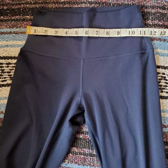 Lululemon tights - Picture 7 of 8